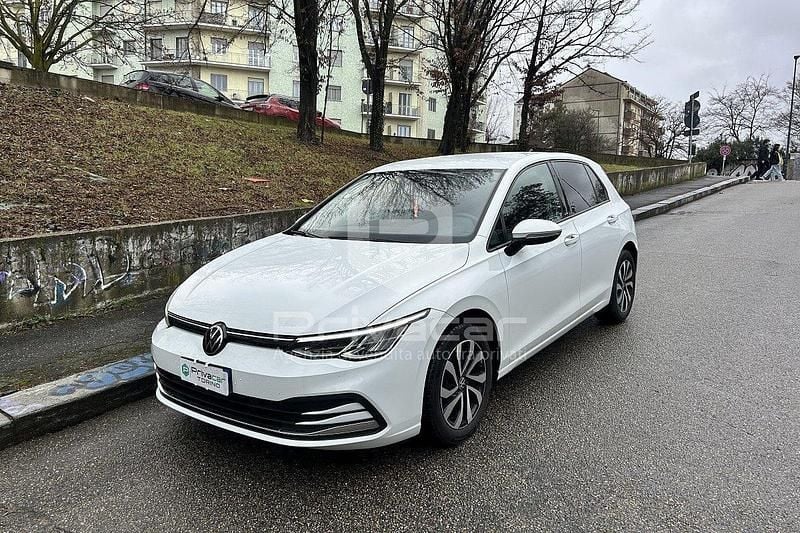 Usata VW Golf VIII Life 115 CV (84 kW) 2022 Bianco Berlina