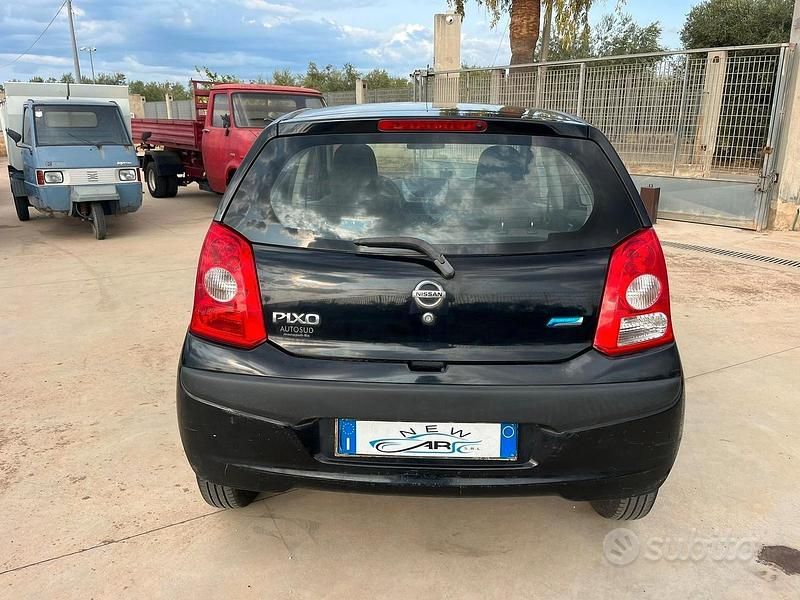 Usata Nissan Pixo 68 CV (50 kW) 2009 Nero Utilitaria