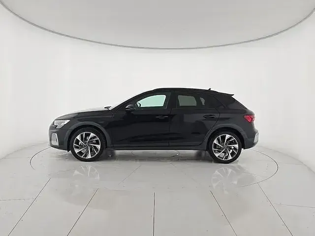 Usata Audi A3 Advanced 150 CV (110 kW) 2025 Nero Utilitaria