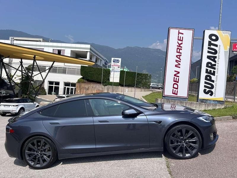 Usata Tesla Model S 135 kW (184 CV) 2019 Grigio Utilitaria