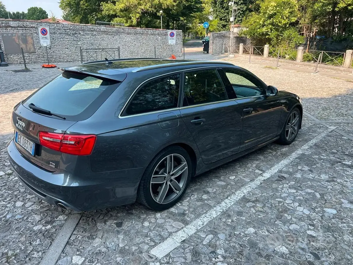 Usata Audi A6 S-Line 245 CV (180 kW) 2012 Grigio Station wagon