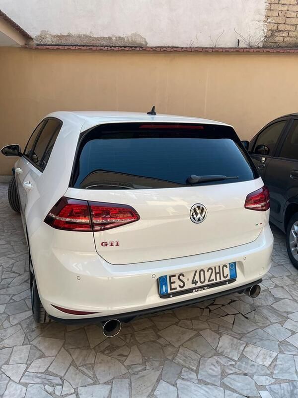 Bianco Usata 2013 VW Golf VII GTI Due volumi | 18.000 € (Ottimo prezzo) - Immagine 1/4