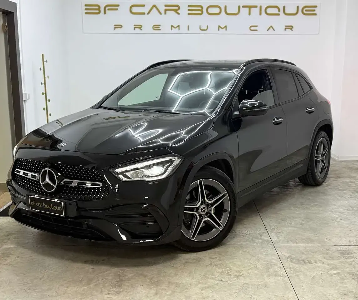 Usata Mercedes GLA220 Premium 190 CV (139 kW) 2022 Nero SUV