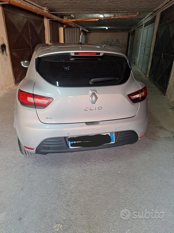 Usata Renault Clio IV 90 CV (66 kW) 2019 Grigio Berlina