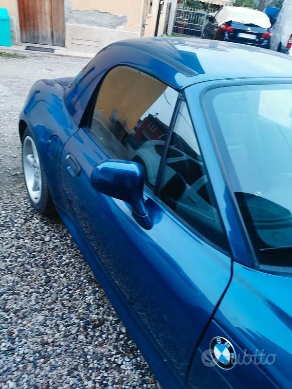 Usata BMW Z3 118 CV (86 kW) 2000 Blu Cabrio