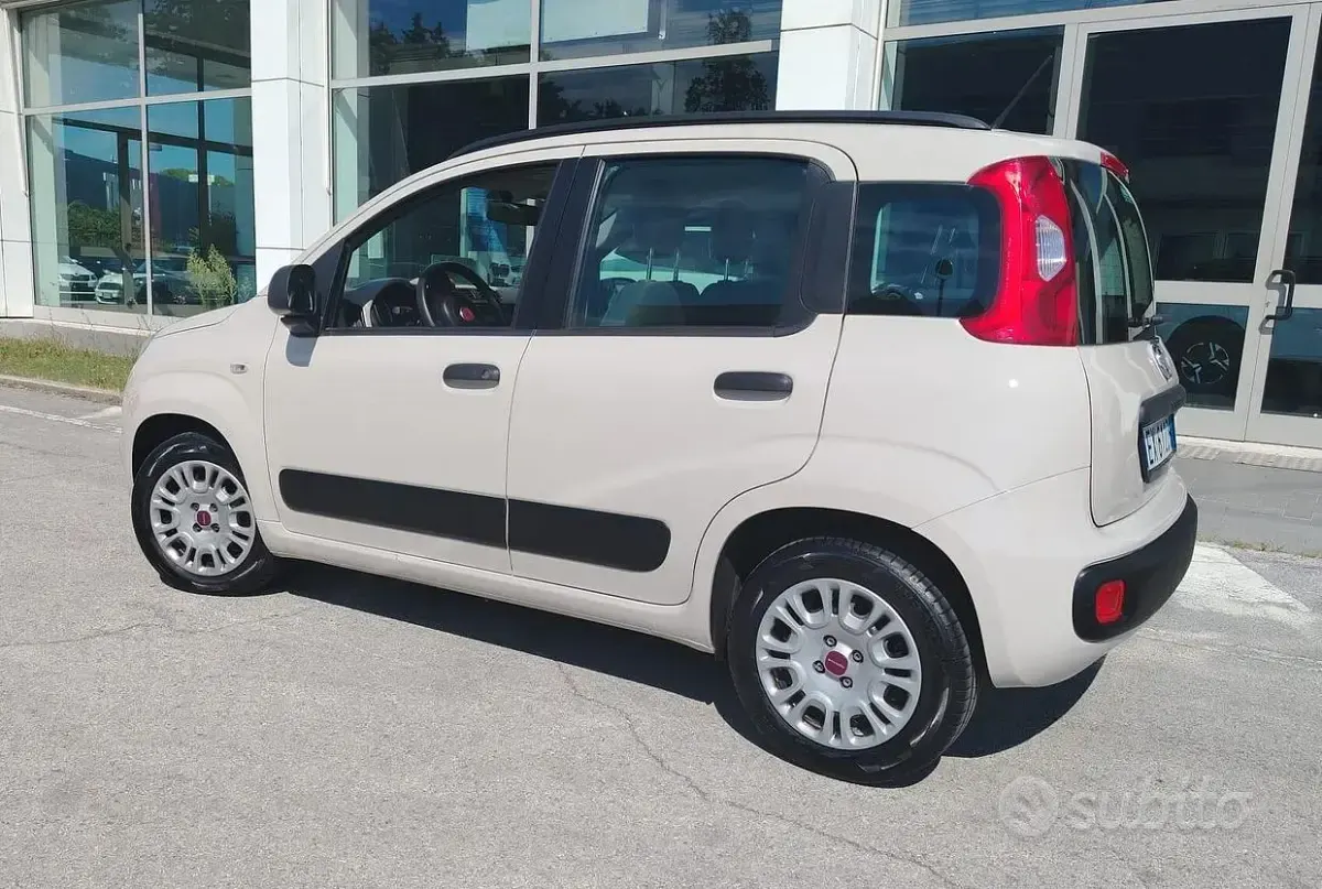 Usata Fiat Panda 75 CV (55 kW) 2014 Beige Utilitaria