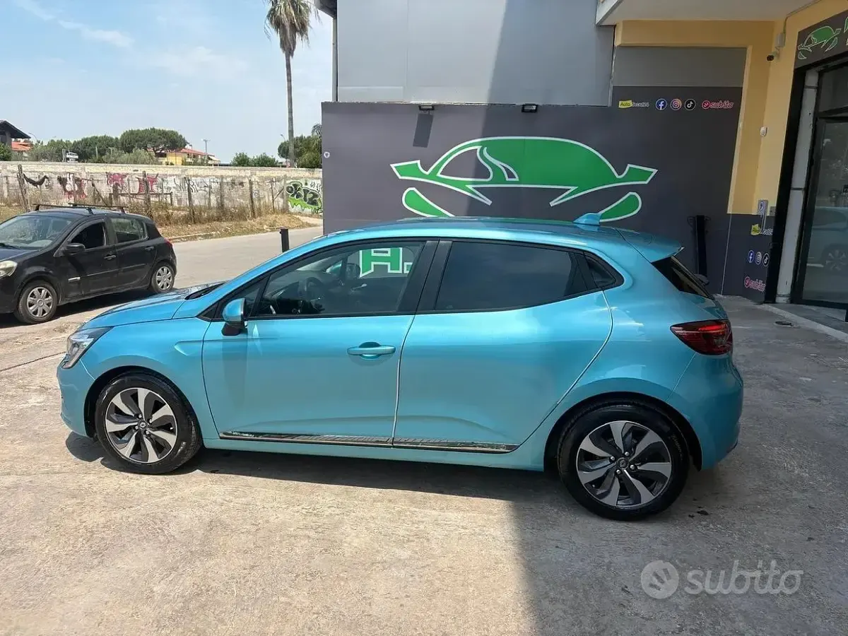 Usado Renault Clio V Intens 86 HP (63 kW) 2020 Azul Sedan