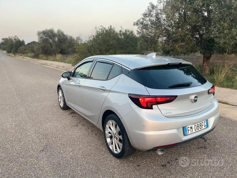 Usata Opel Astra Innovation 136 CV (100 kW) 2017 Grigio Berlina