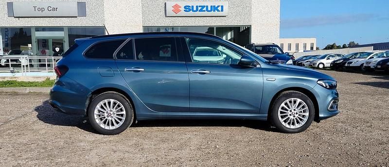 Usata Fiat Tipo Business 95 CV (69 kW) 2022 Giallo Station wagon