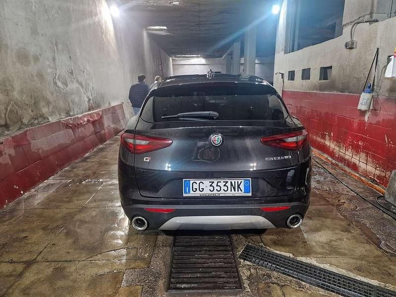 Usata Alfa Romeo Stelvio Tech Edition 190 CV (139 kW) 2020 SUV