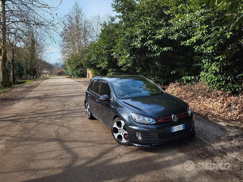 Usata VW Golf VI GTI 211 CV (155 kW) 2011 Utilitaria