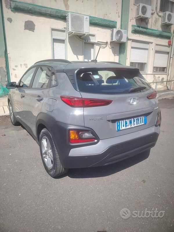 Usata Hyundai Kona 116 CV (85 kW) 2019 Grigio SUV