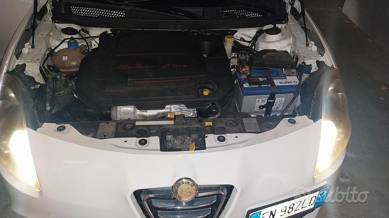 Usata Alfa Romeo Giulietta 140 CV (102 kW) 2013 Bianco Berlina