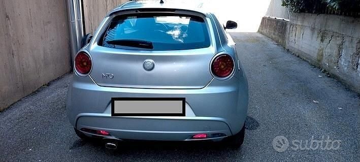 Usata Alfa Romeo MiTo 78 CV (57 kW) 2010 Beige Utilitaria