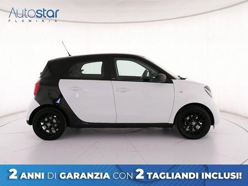 Usata Smart ForFour 90 CV (66 kW) 2018 Bianco Utilitaria