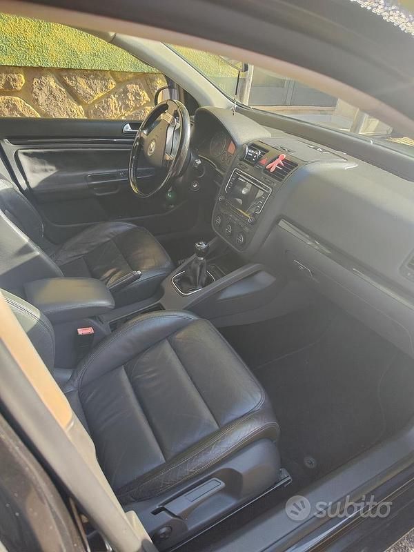 Usata VW Golf VI 2008 Nero Utilitaria