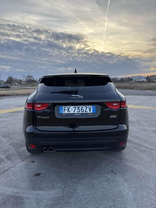 Usata Jaguar F-Pace R-Sport 179 CV (131 kW) 2017 SUV