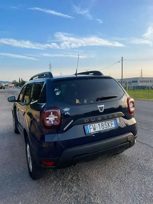 Usata Dacia Duster Comfort 116 CV (85 kW) 2019 Blu/azzurro SUV