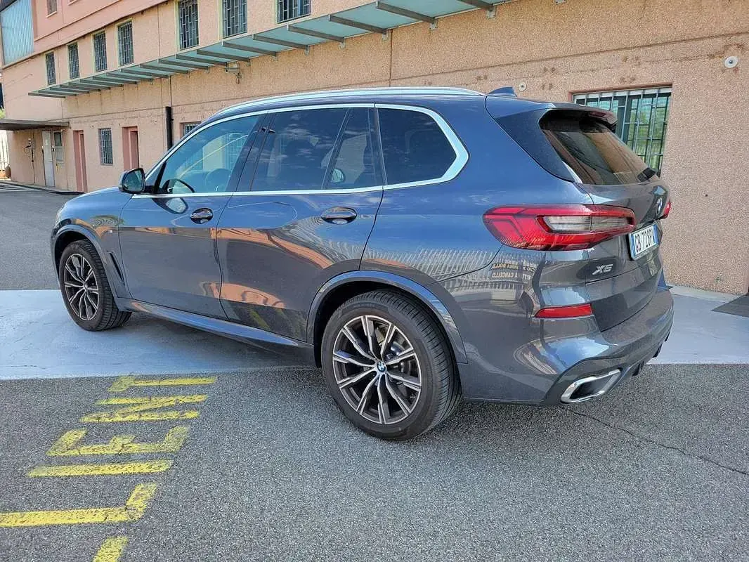 Usata BMW X5 M Sport 265 CV (194 kW) 2020 Grigio SUV