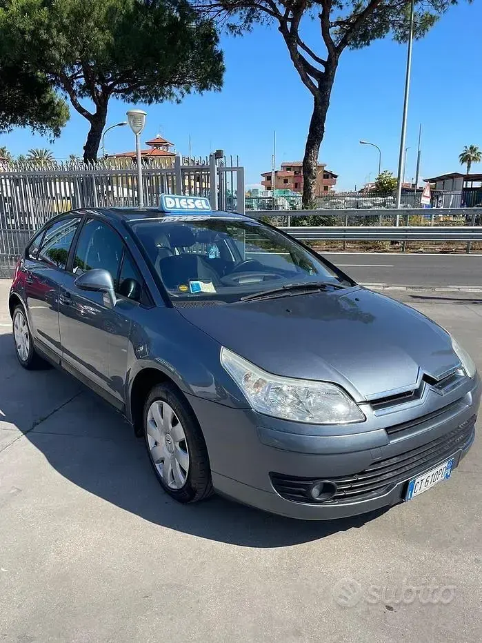 Usata Citroën C4 90 CV (66 kW) 2005 Blu Berlina