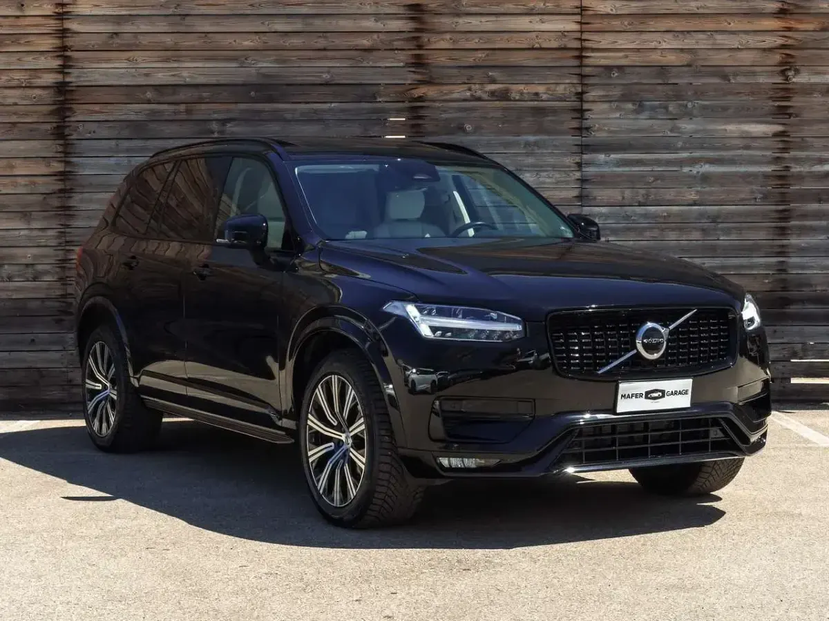Usata Volvo XC90 Plus 235 CV (172 kW) 2022 Onyx black SUV