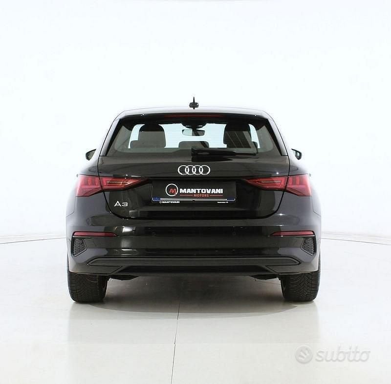 Usata Audi A3 Business 116 CV (85 kW) 2022 Nero Berlina