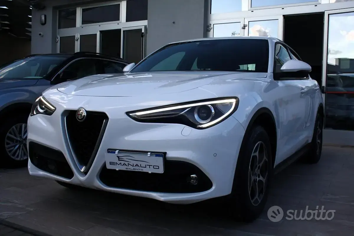 Usata Alfa Romeo Stelvio 190 CV (139 kW) 2022 Bianco SUV
