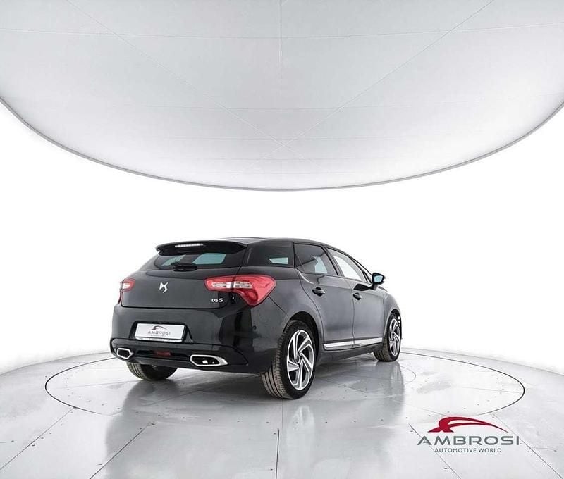 Usata Citroën DS5 Sport Chic 181 CV (133 kW) 2016 Nero Utilitaria
