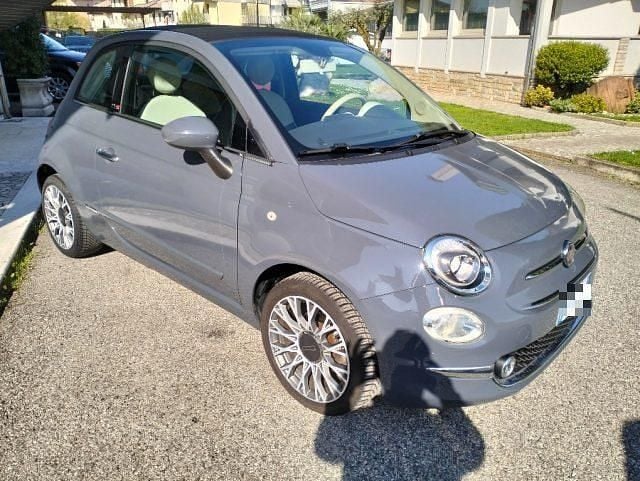 Usata Fiat 500C Riva 69 CV (50 kW) 2016 Grigio carrara pastello Cabrio