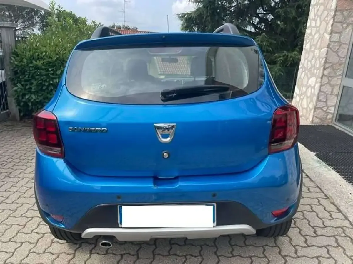 Usata Dacia Sandero Stepway 90 CV (66 kW) 2019 Blu/azzurro SUV