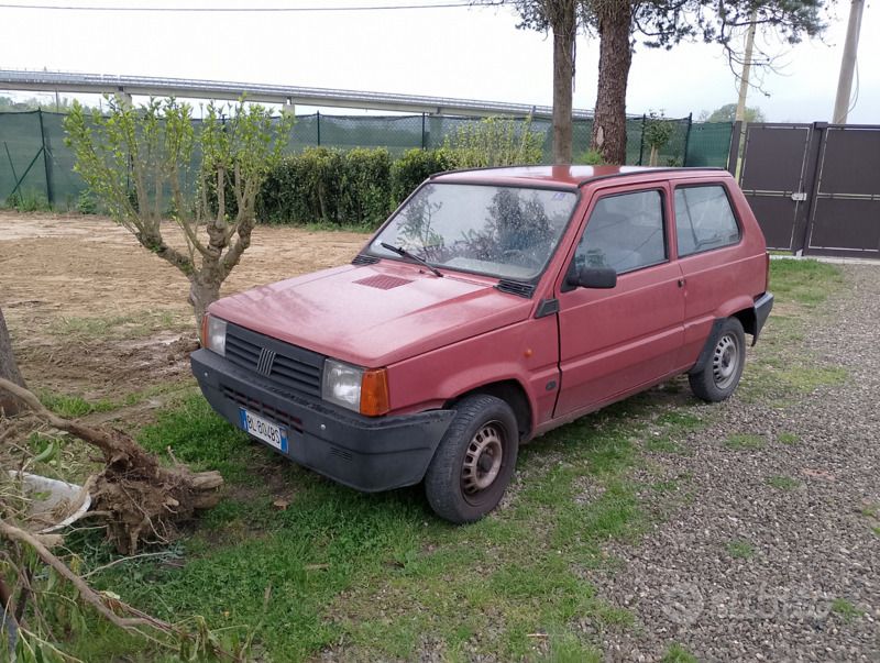 Rosso Usata 2000 Fiat Panda Due volumi | 1500 € (Buon prezzo) - Immagine 1/4