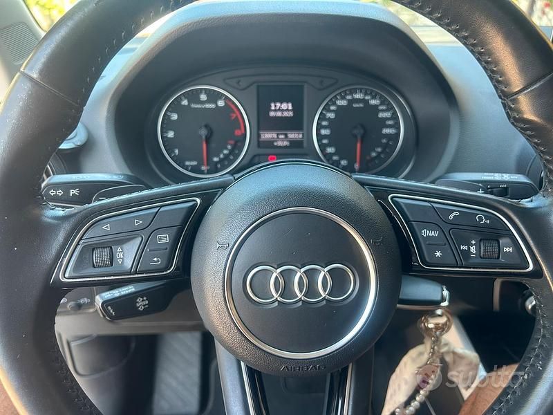 Usata Audi Q2 120 CV (88 kW) 2020 Bianco SUV