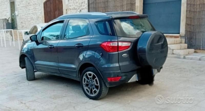 Grigio Usata 2015 Ford Ecosport SUV | 8000 € (Super prezzo) - Immagine 1/3