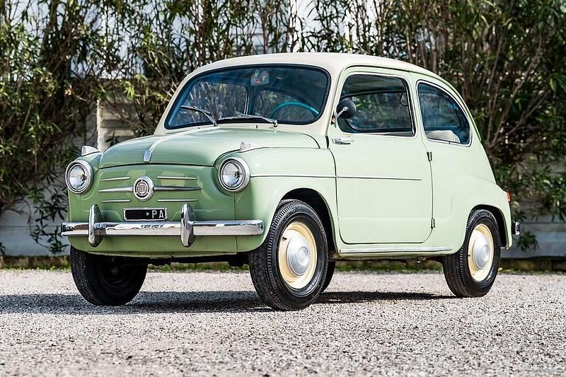 Usata Fiat 600 1950 Verde Utilitaria