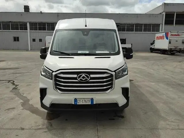 Usata Maxus V90 150 CV (110 kW) 2024 Blanc white Furgone