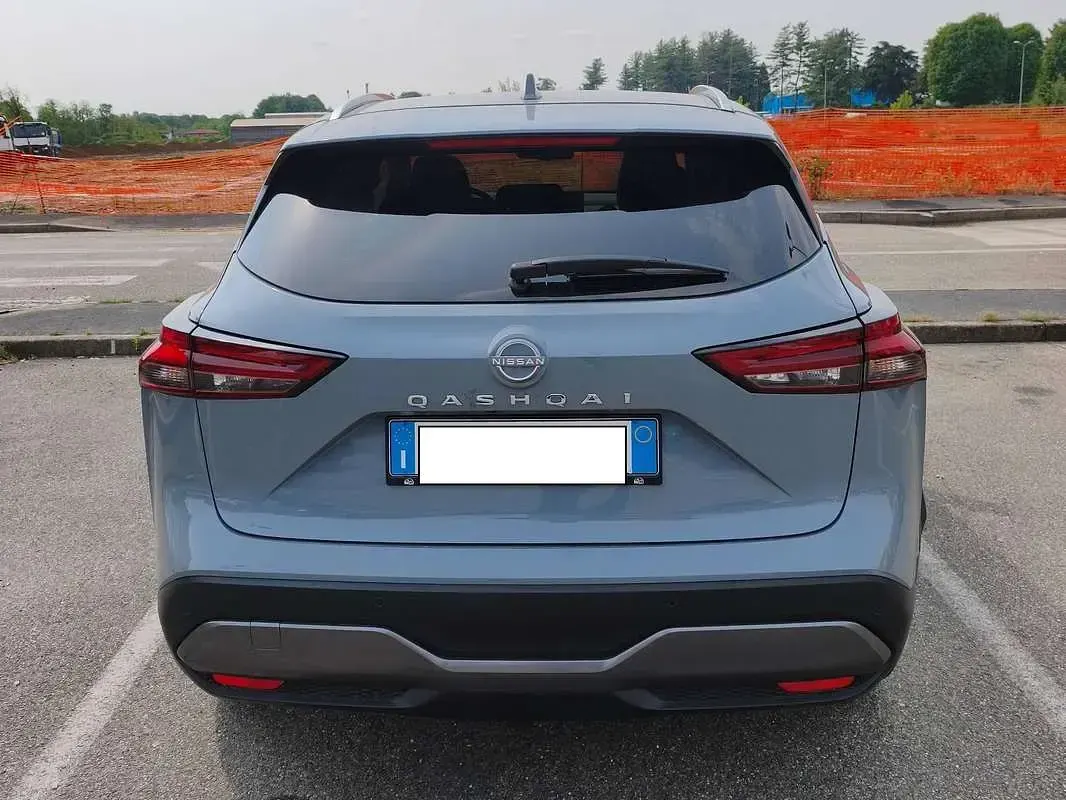Usata Nissan Qashqai N-Connecta 140 CV (102 kW) 2022 Grigio SUV