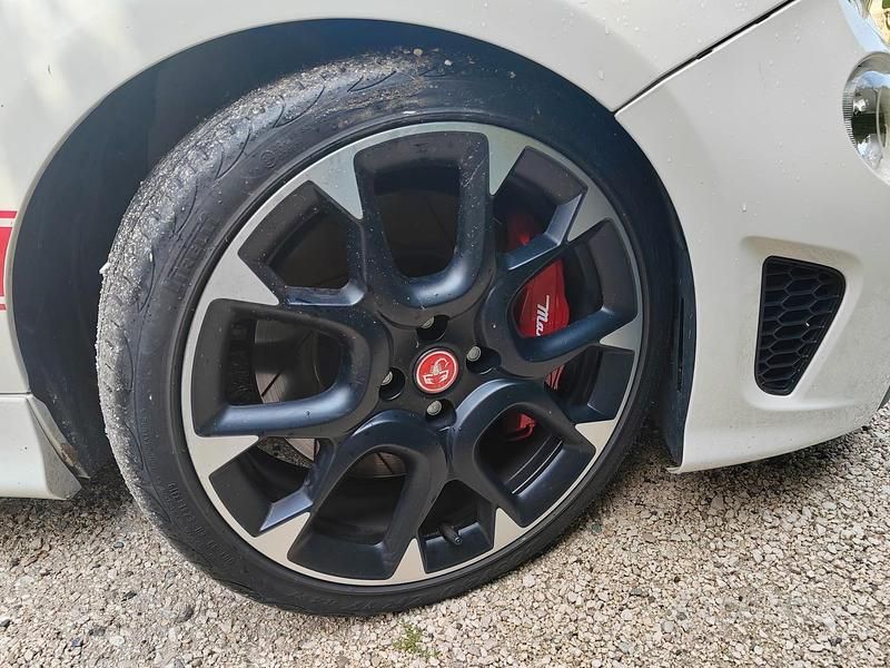 Usata Abarth 500 135 CV (99 kW) 2009 Berlina