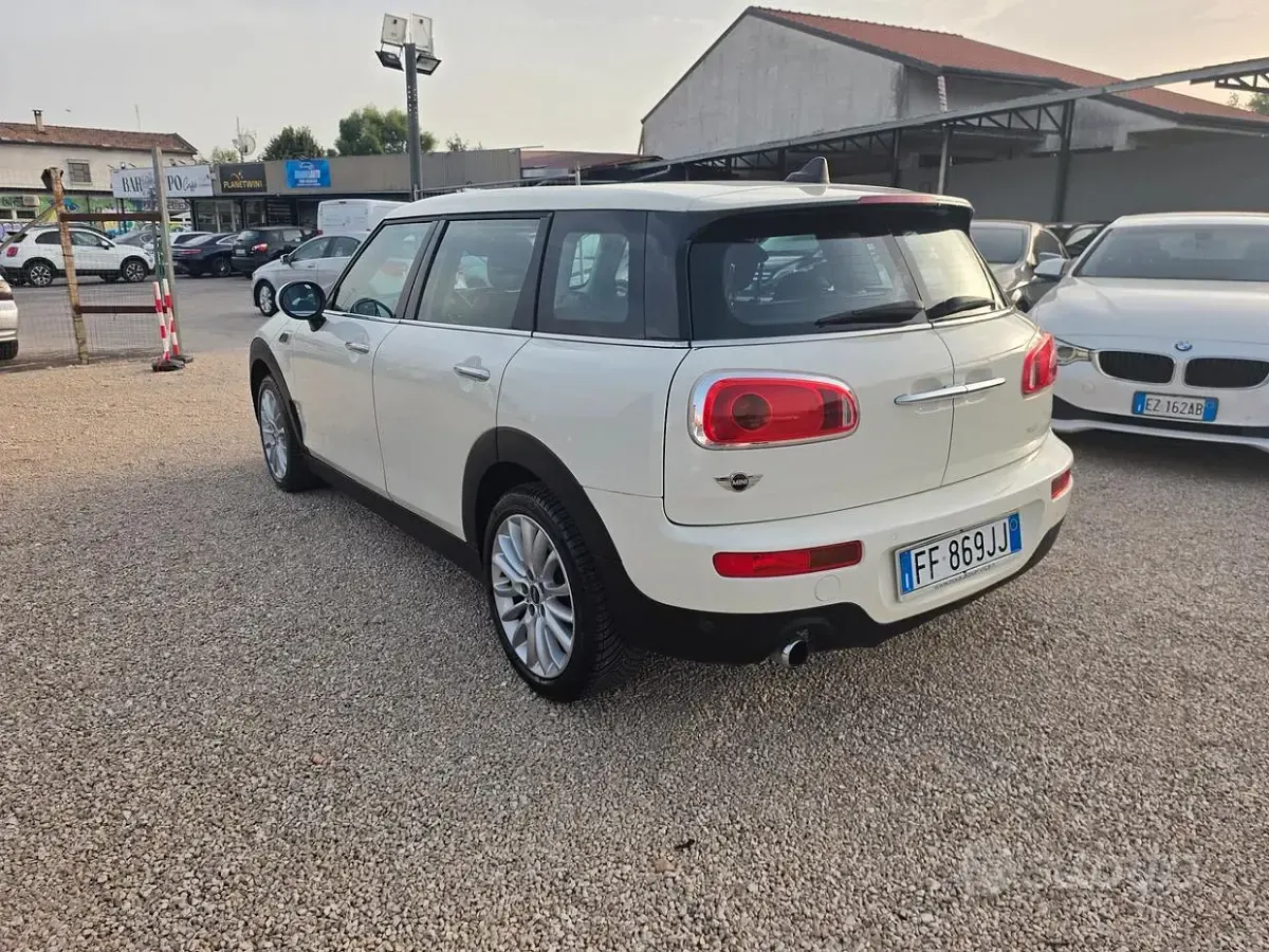 Usata Mini Cooper D Clubman Business 150 CV (110 kW) 2016 Beige Station wagon