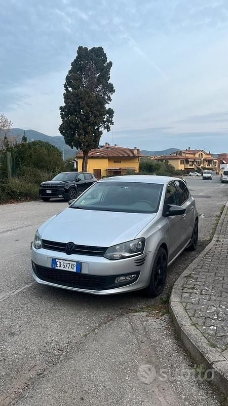 Gebraucht VW Polo Comfortline 70 PS (51 kW) 2010 Grau Kleinwagen