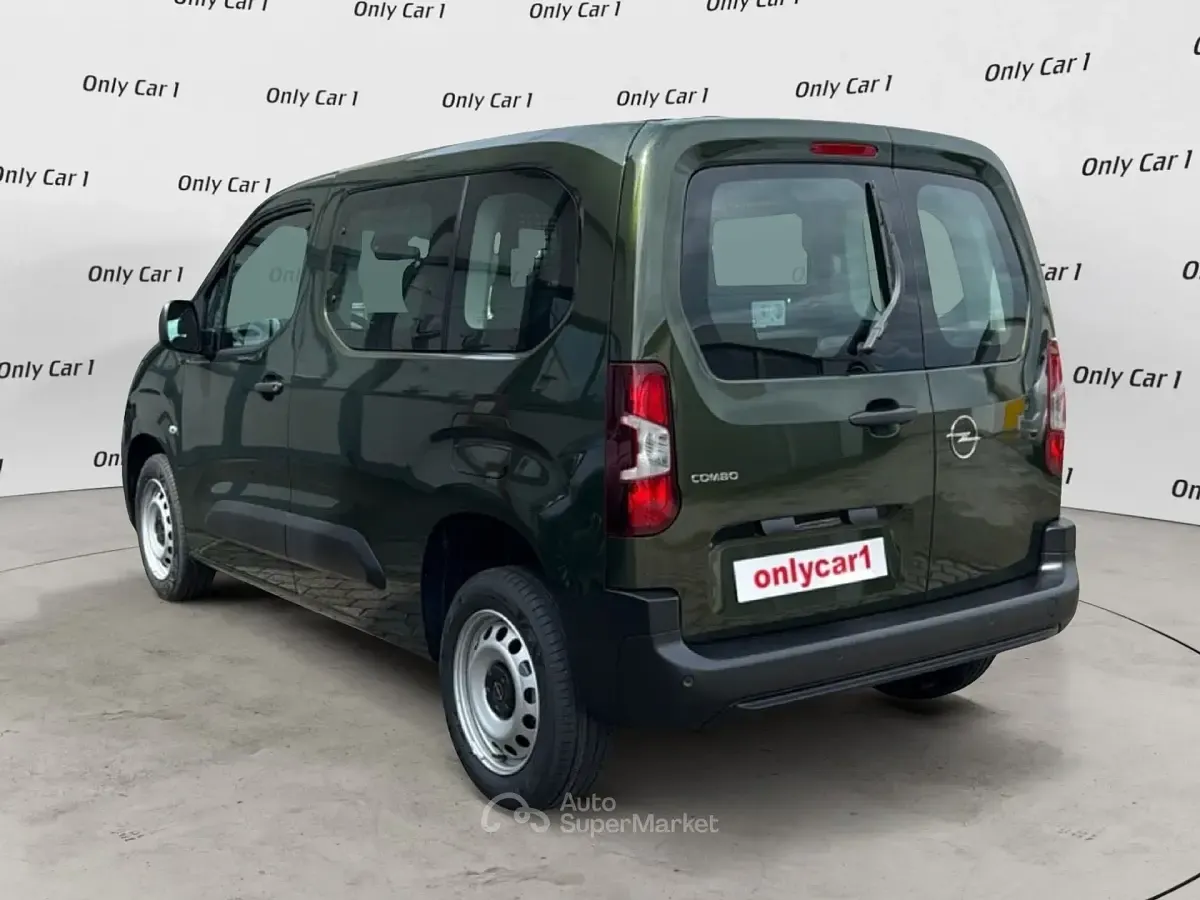 Nieuw Opel Combo Life Edition+ 101 PK (74 kW) 2026 Groen