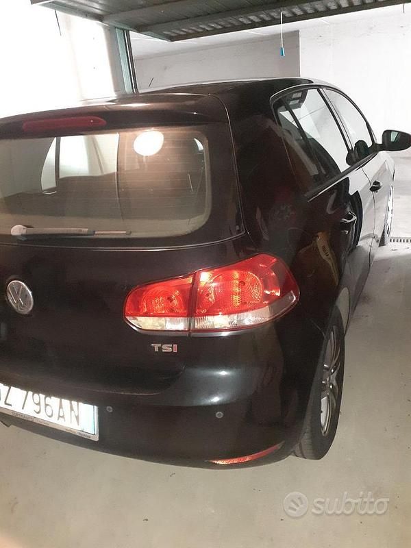 Usata VW Golf VI 122 CV (89 kW) 2009 Nero Utilitaria