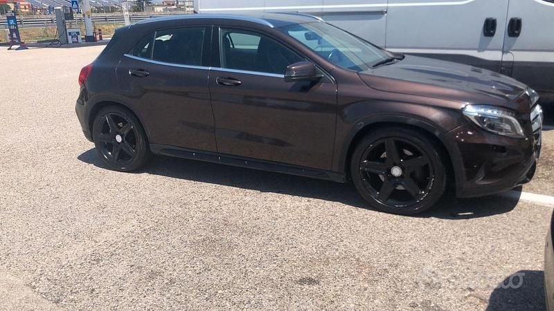 Usata Mercedes GLA220 2014 Marrone SUV