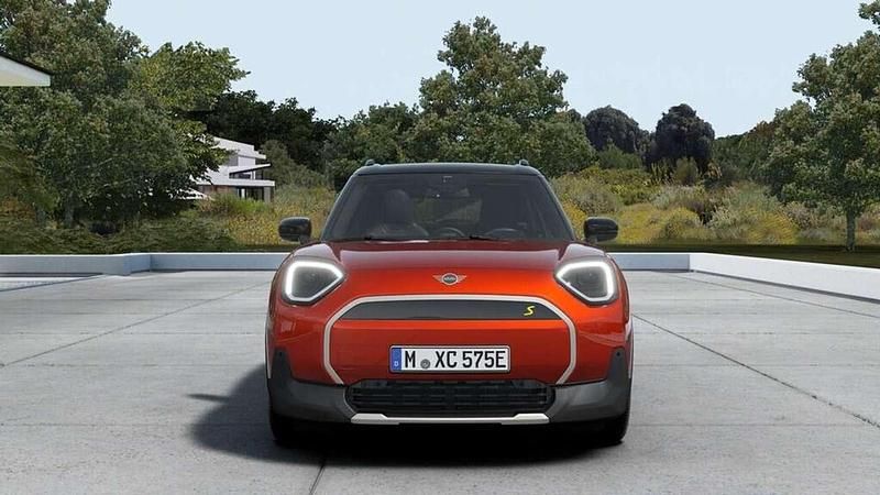 Nuova Mini Aceman Favoured 160 kW (218 CV) 2026 Rebel red SUV
