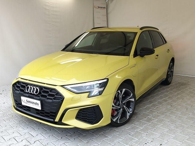 Usata Audi A3 e-tron S-Line 2024 Giallo Utilitaria