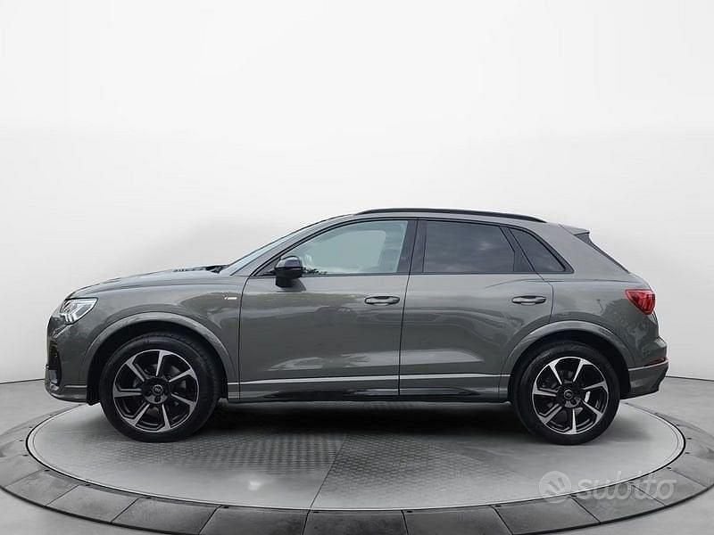 Usata Audi Q3 S-Line 150 CV (110 kW) 2023 Grigio SUV