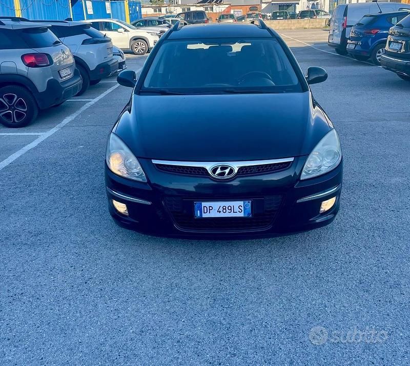 Usata Hyundai i30 90 CV (66 kW) 2009 Nero Station wagon