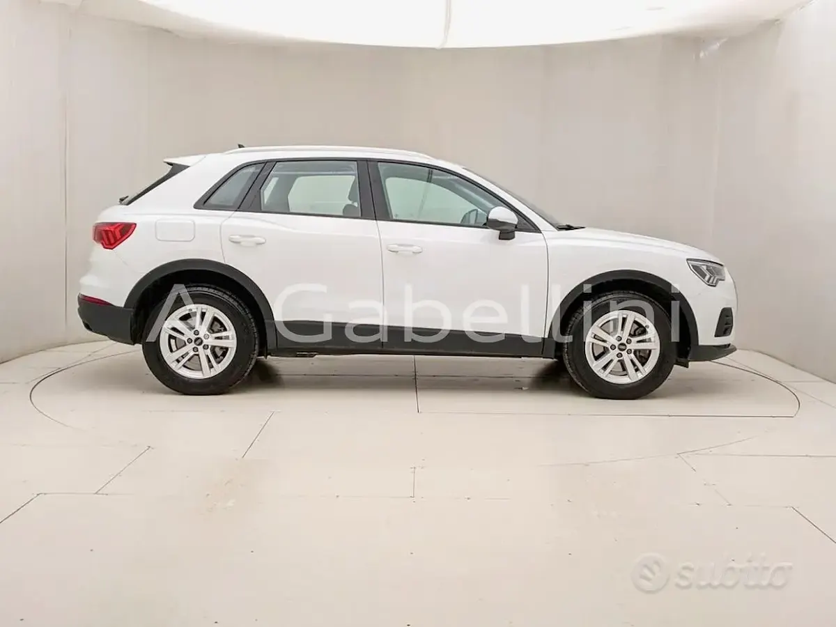 Usata Audi Q3 Business 245 CV (180 kW) 2024 Bianco SUV