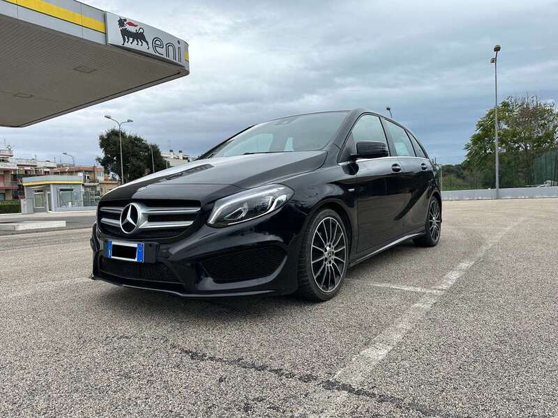 Usato 2017 Mercedes B200 2.1 Diesel 136 CV (19.000 €)