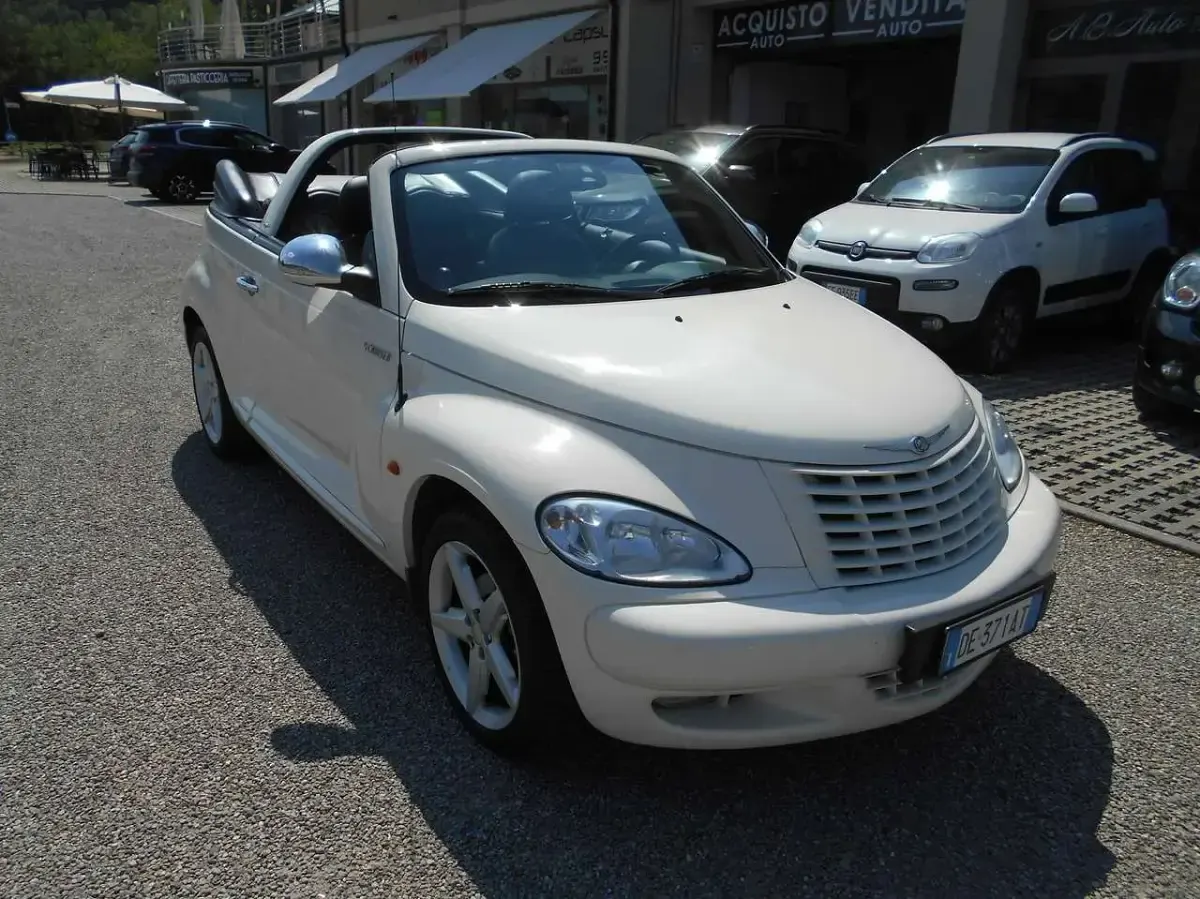 Usata Chrysler PT Cruiser 223 CV (164 kW) 2006 Bianco Cabrio