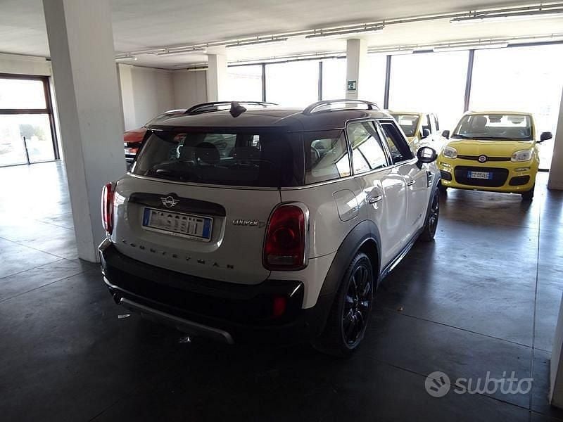 Usata Mini Cooper D Countryman Hype 150 CV (110 kW) 2019 Bianco SUV
